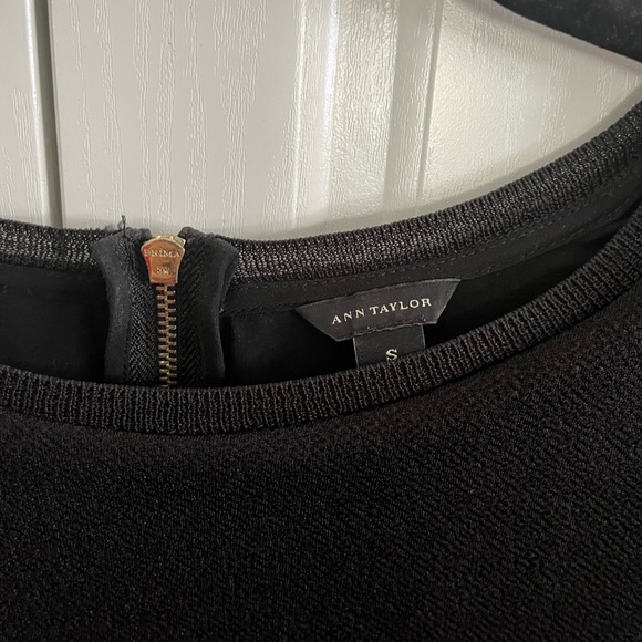 Ann Taylor top - Picture 5 of 5